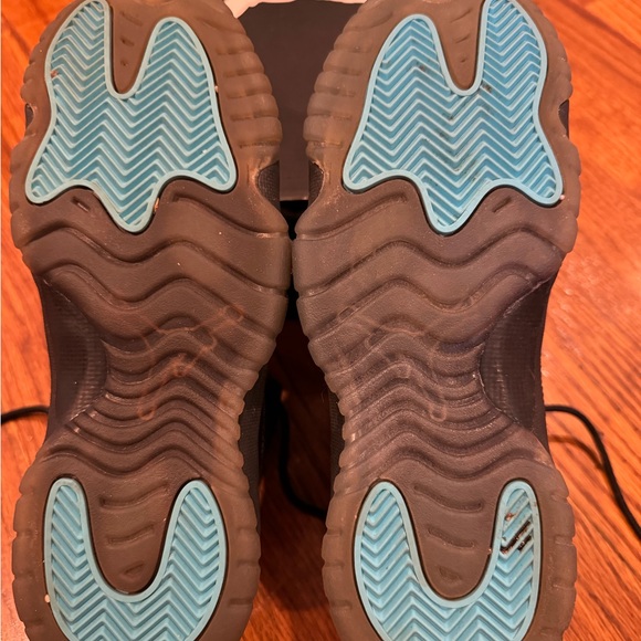 Jordan Gamma 11’s Retro - Picture 4 of 6